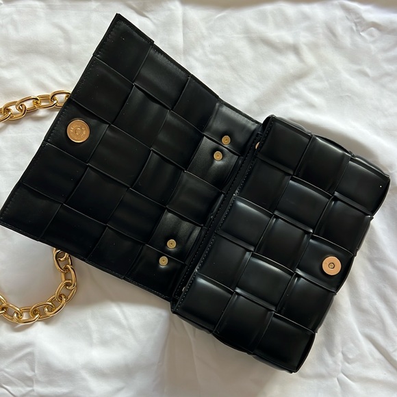 Rectangular Black Bag - Picture 2 of 4